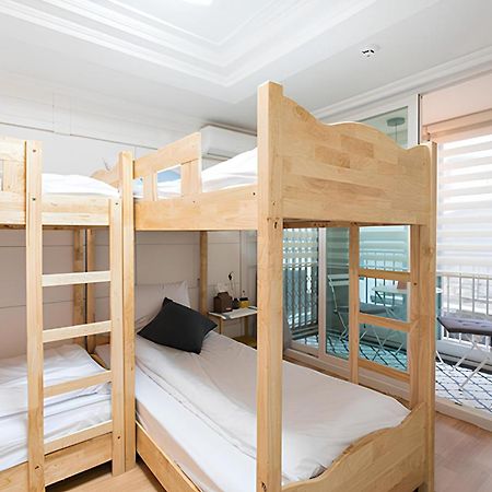 The Blossom Yeonnam Guesthouse Сеул Экстерьер фото