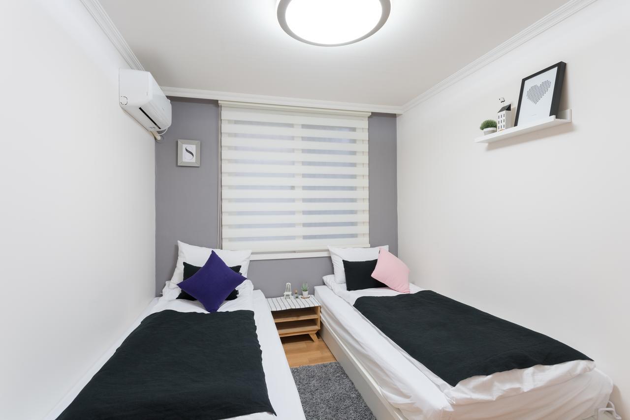 The Blossom Yeonnam Guesthouse Сеул Экстерьер фото